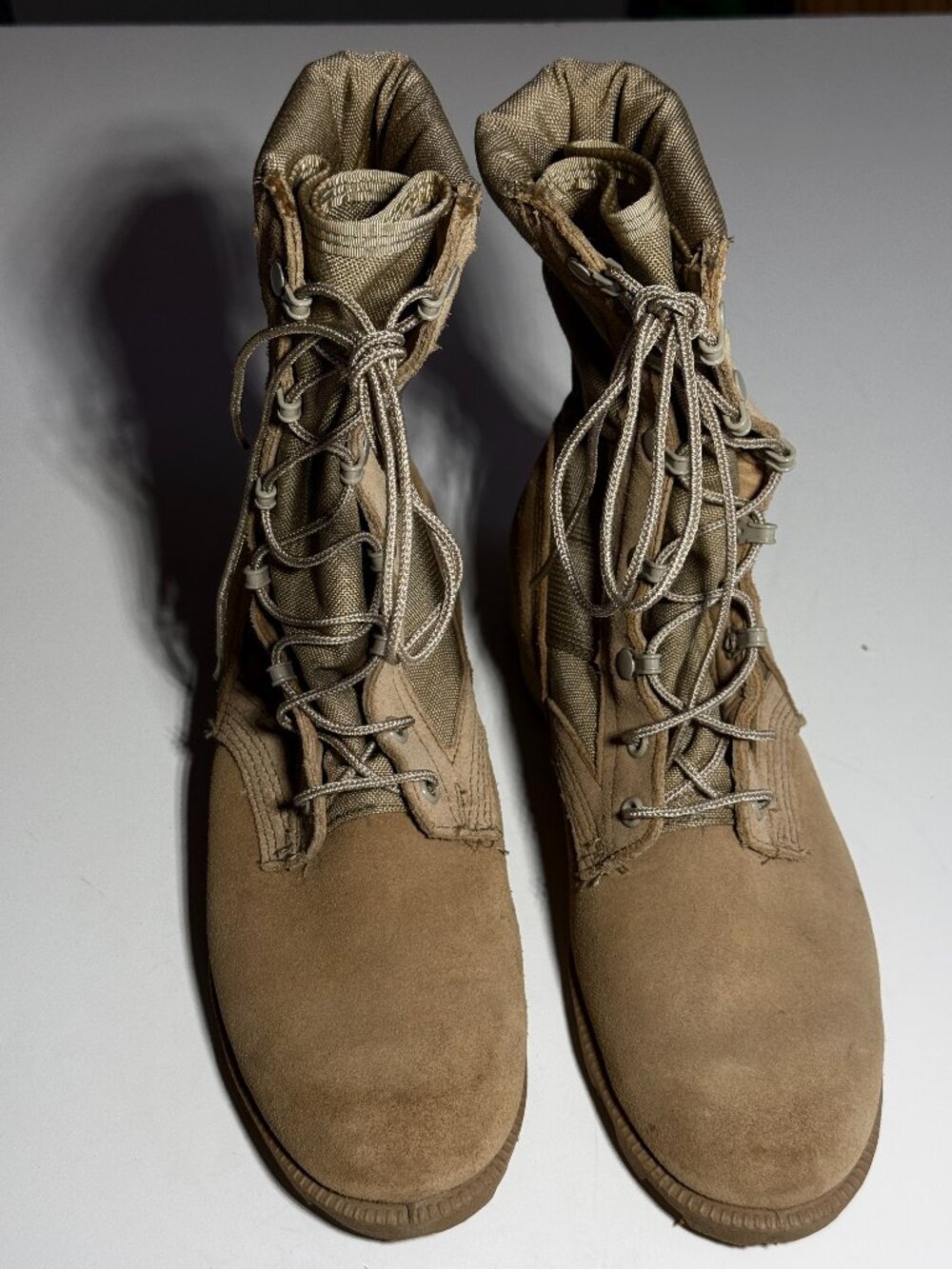 Wellco Hot Weather Combat Army Military Boots 2-5973 Tan Lace Up Size 8 R NEW